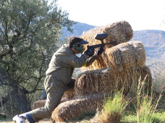 Jugador tras las alpacas